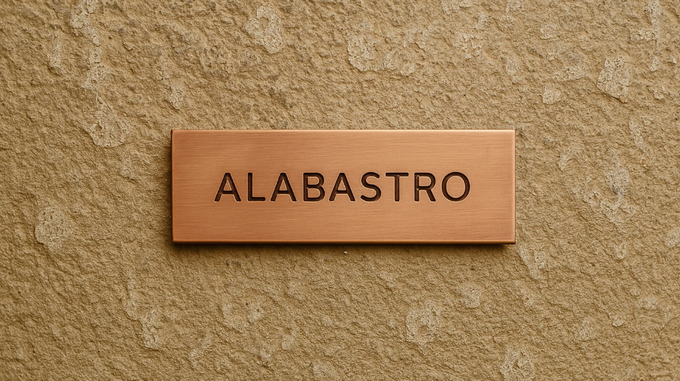Branding Completo para Marca de Decoração Premium